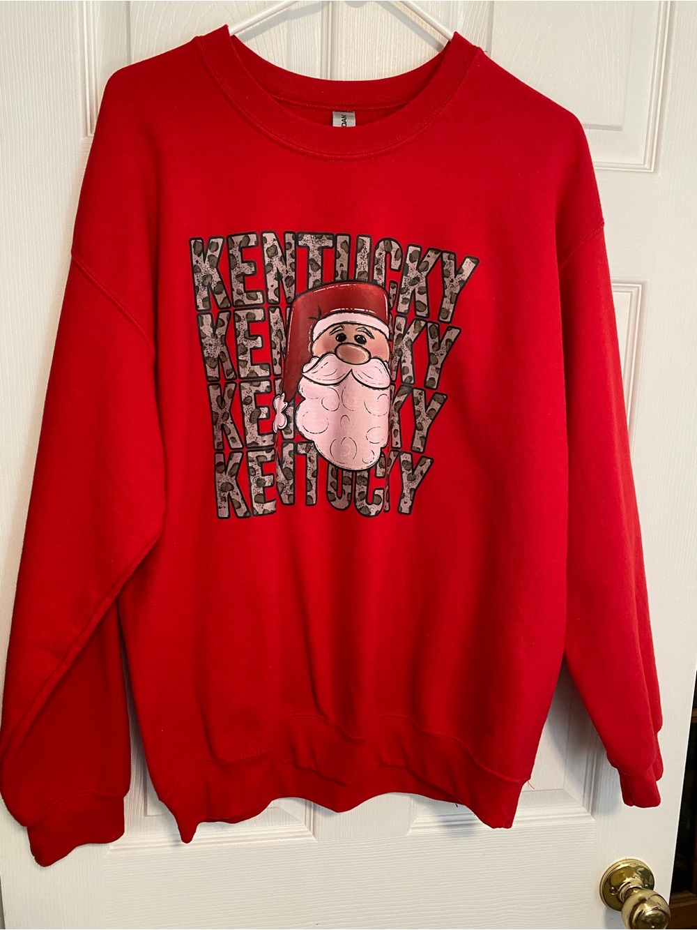 Gildan Red Kentucky Santa Graphic Crewneck Sweatshirt